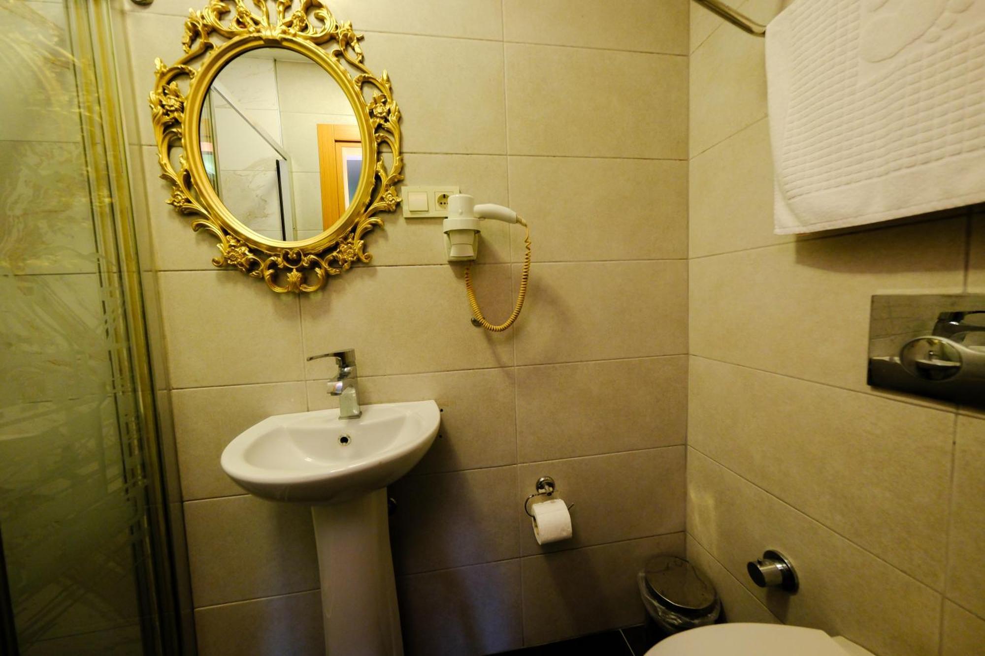 Taksim Celebi Suites Istanbul Exterior foto