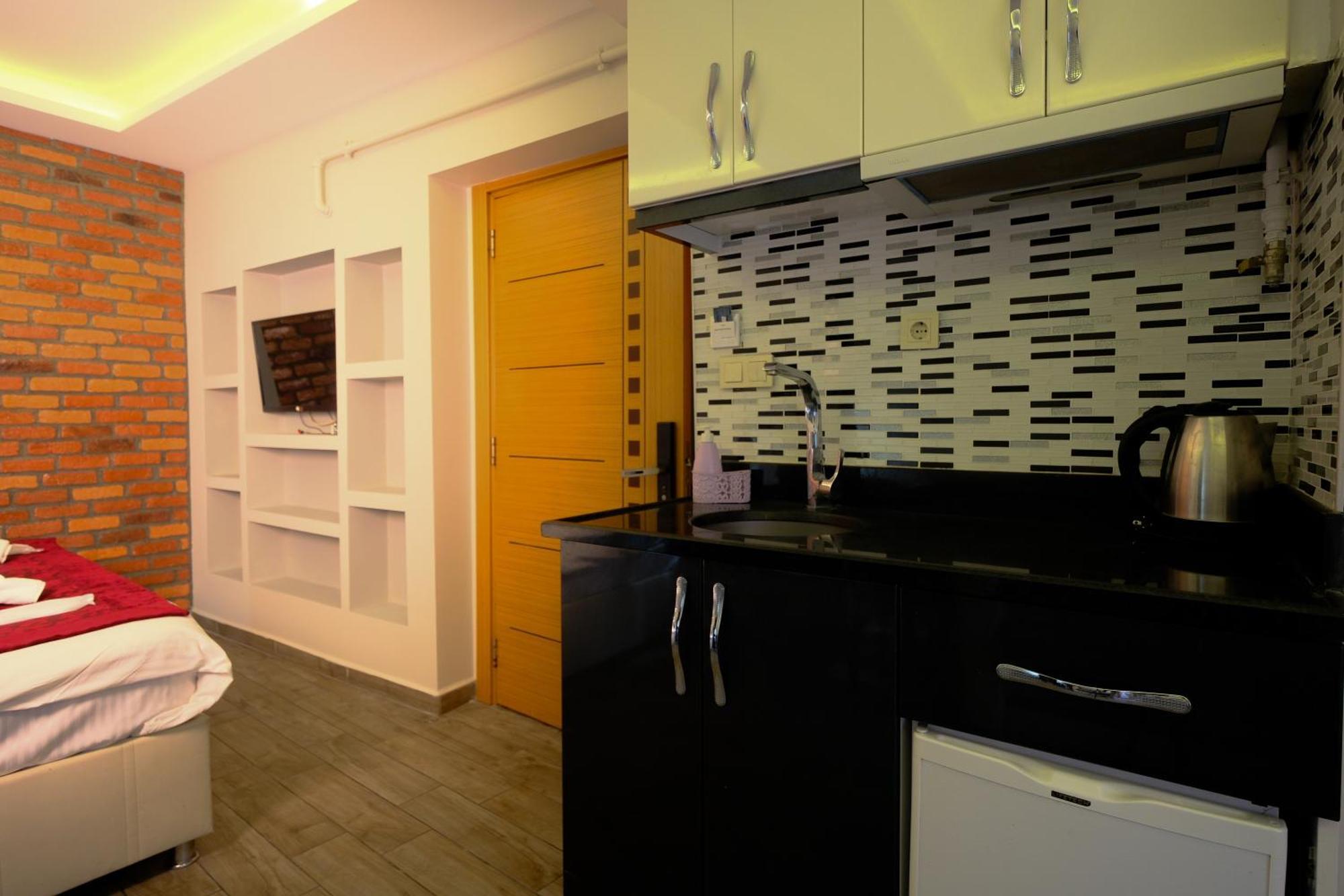 Taksim Celebi Suites Istanbul Exterior foto